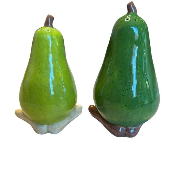 Anthropomorphic Green Pear Face Feet Salt Pepper Shakers - Picture 5 of 8